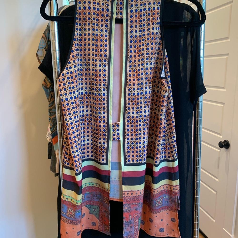 Clover Canyon Patterned Tank - Picture 3 of 4